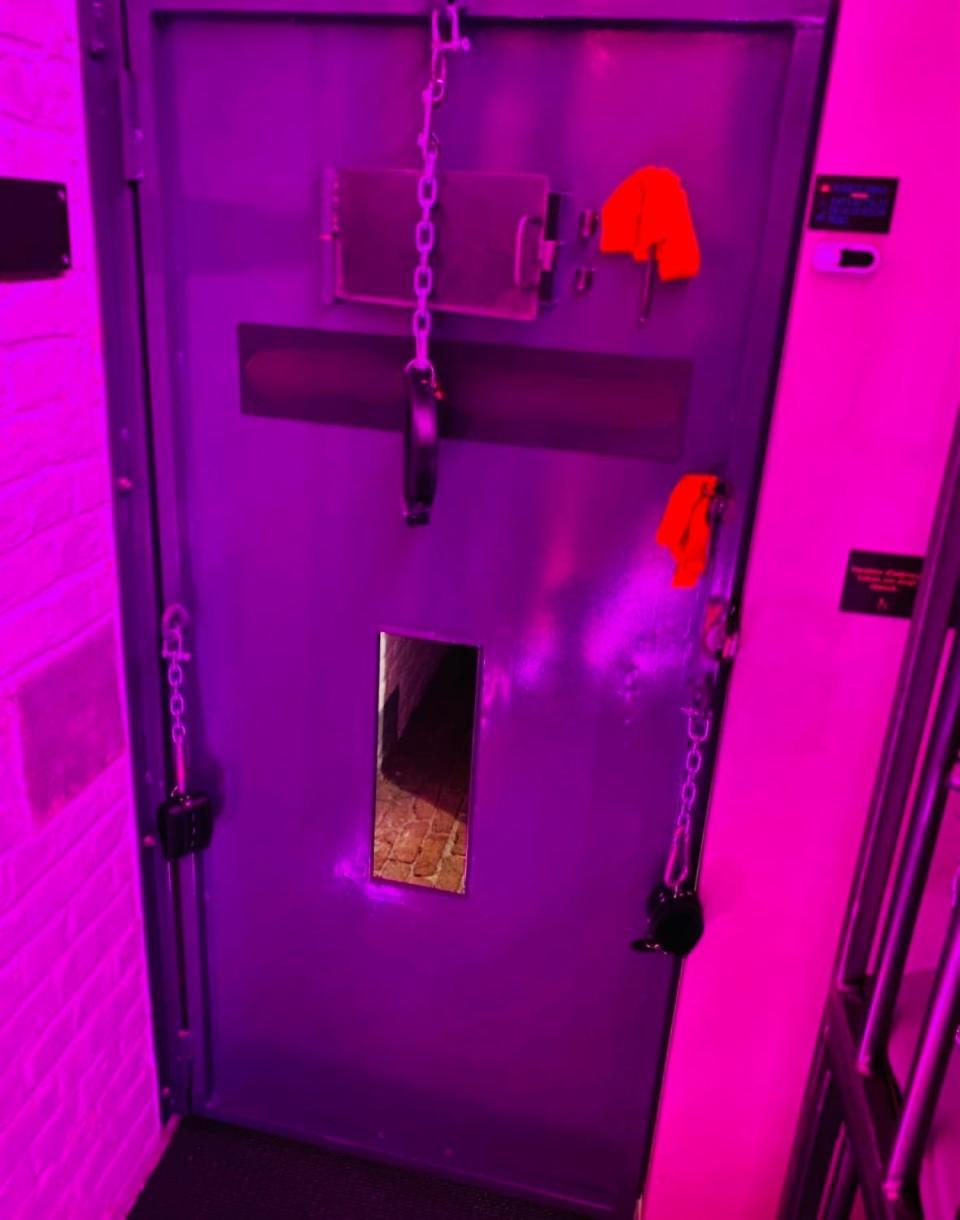 Secret Room Votre Love Room Coquine Et Insolite En Espace Privatif A Tournai Eksteriør billede